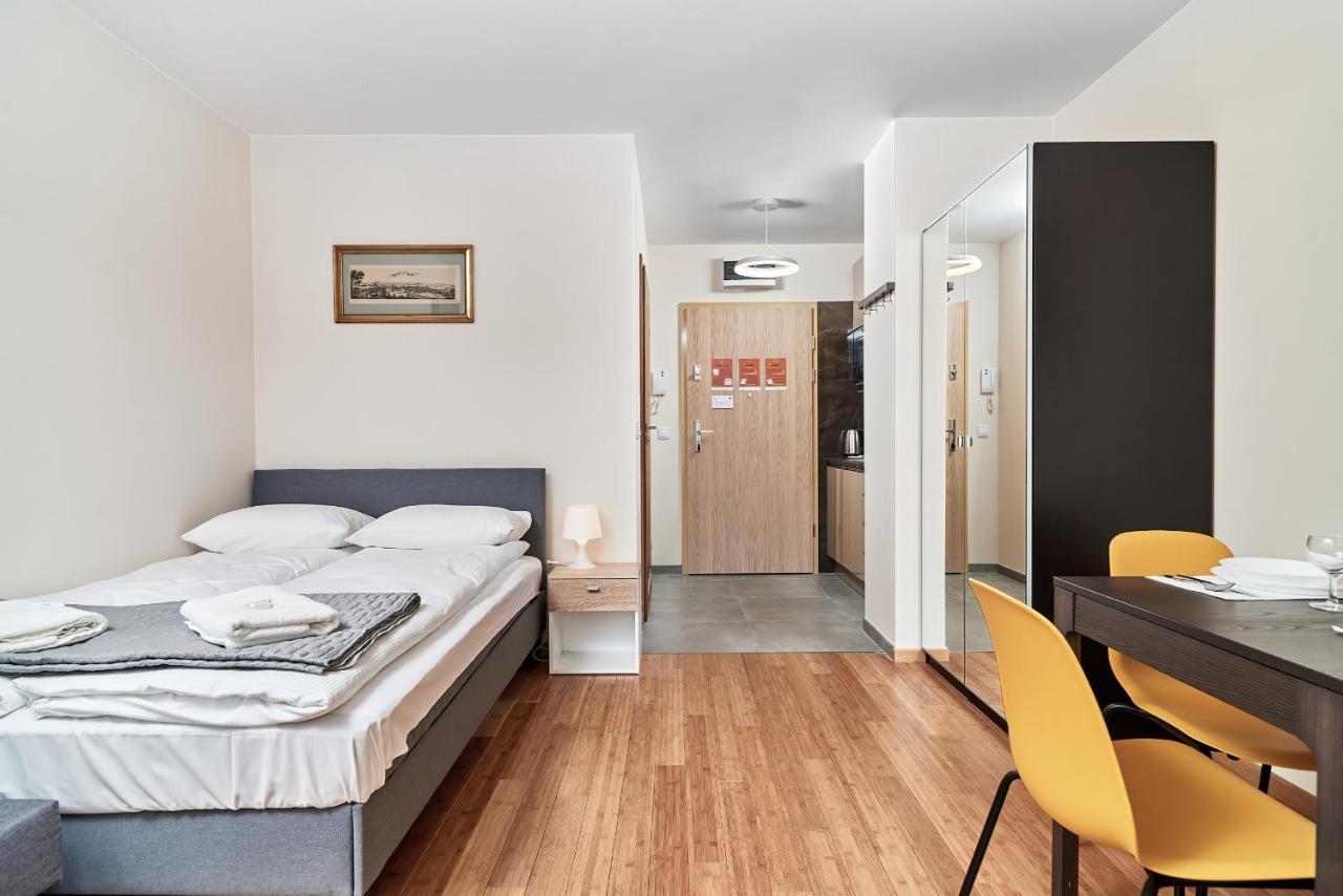 Exclusive Apartments Marina By Noclegi Renters 弗罗茨瓦夫 外观 照片