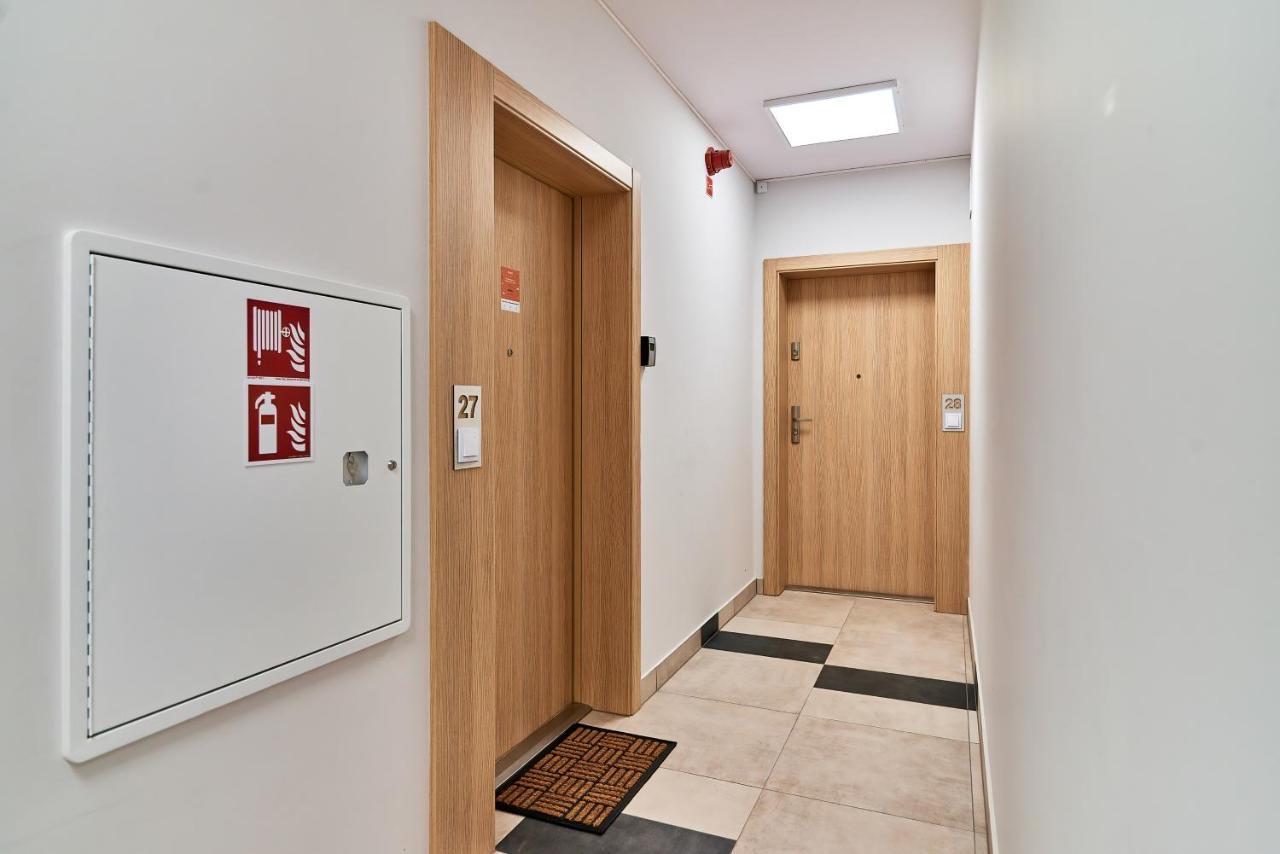 Exclusive Apartments Marina By Noclegi Renters 弗罗茨瓦夫 外观 照片
